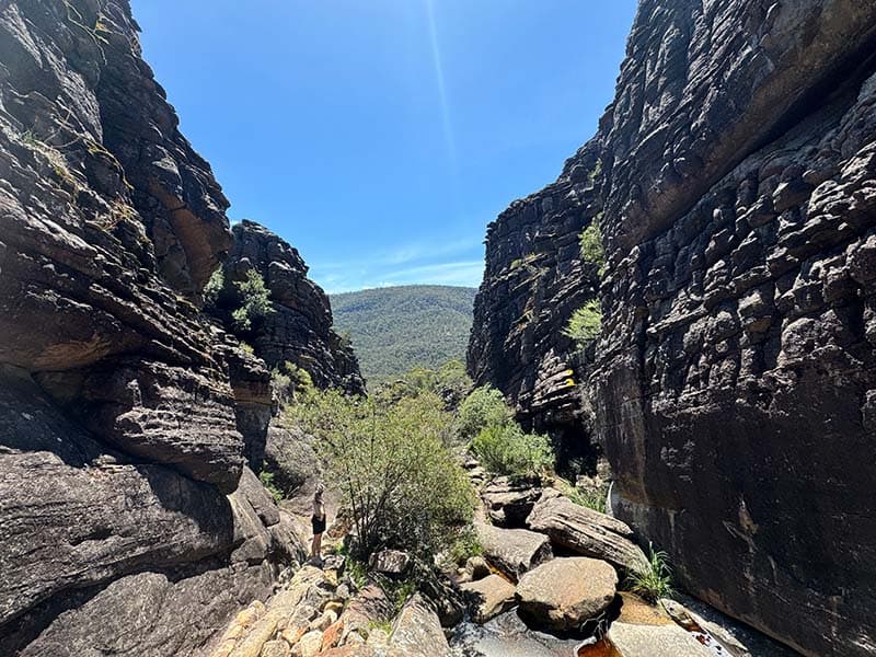 Grampians National Park  グランピオンズのピナクルズハイキングトレイル